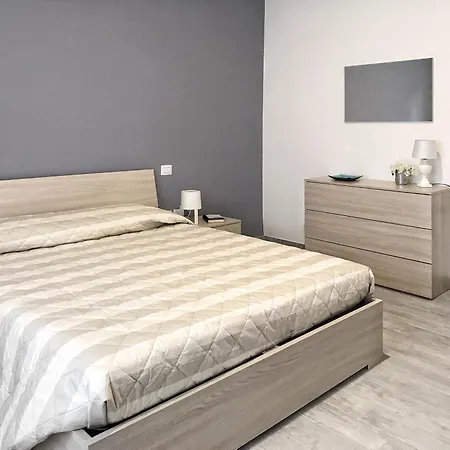 Minisuite Zefiro-Intero Appartamento Ad Uso Esclusivo By Appartamenti Petrucci Foligno Exterior foto