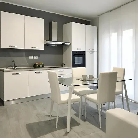 Minisuite Zefiro-Intero Appartamento Ad Uso Esclusivo By Appartamenti Petrucci Foligno Exterior foto
